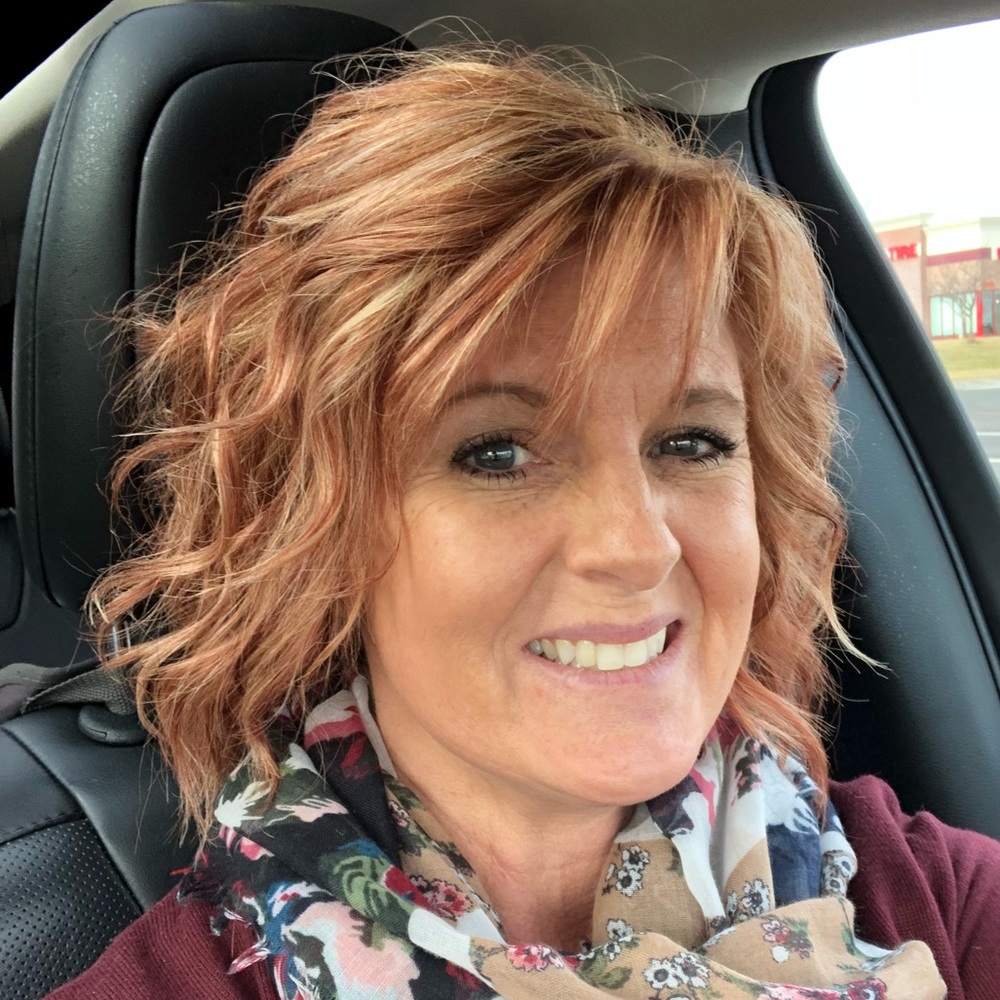 Meet your Posher, Jennifer